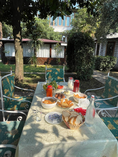 Food & Drinks 5, Hotel EuroStiven, Shkodrës