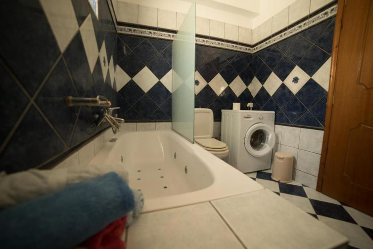 Bathroom 4, Bodikos Villas & Apartments, Faistos