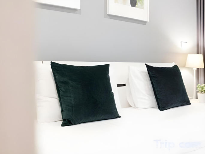 Bedroom 3, LKN Grand Ratchathewi, Pathum Wan