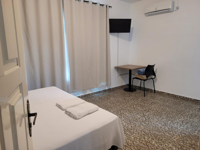 Bedroom 3, Suites Stettin, Pomerode