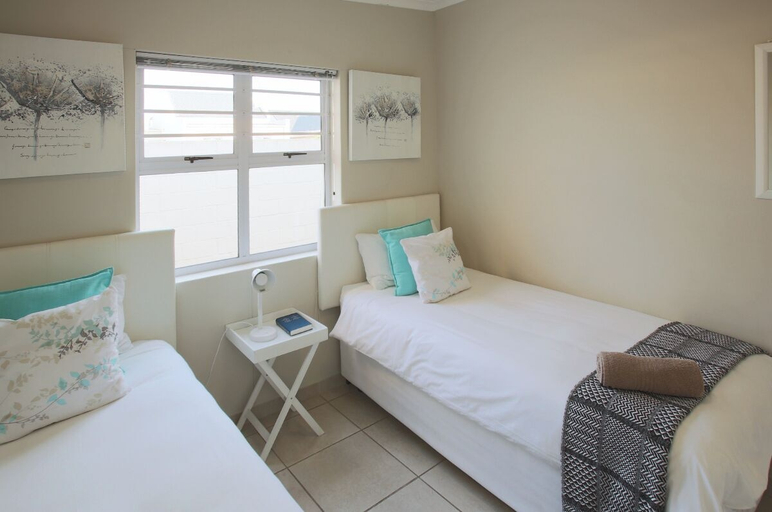 Bedroom 3, The Nook, Langebaan 4-Sleeper, West Coast