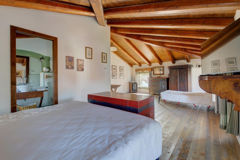 Bedroom 3, La Vie en Rose Resort, Pordenone