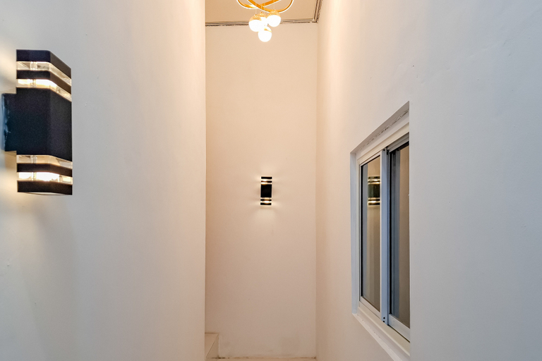Hallway 2, RedDoorz @ Homestay FN99 Jepara, Jepara