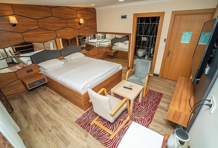 Bedroom 4, 216 Hill, Pendik
