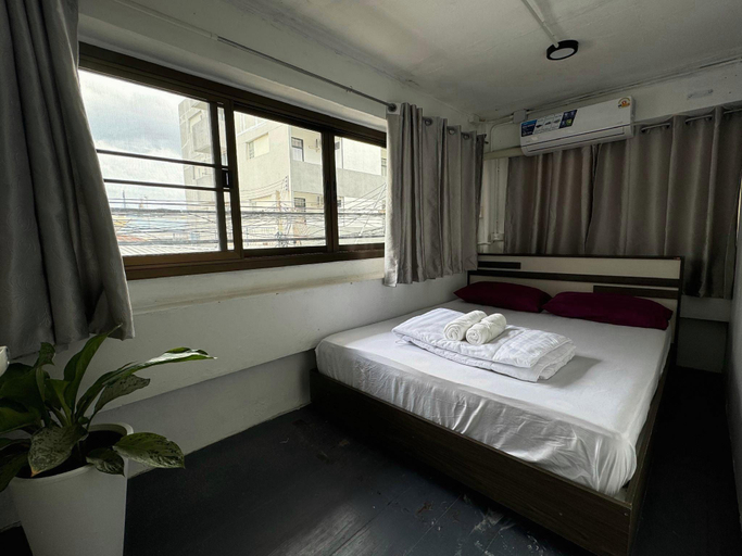 Bedroom 4, Before We Go Hostel, Don Muang