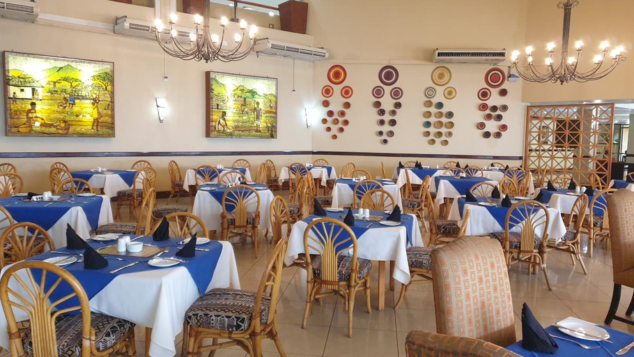 Food & Drinks 5, Piggs Peak Hotel, Ntfonjeni