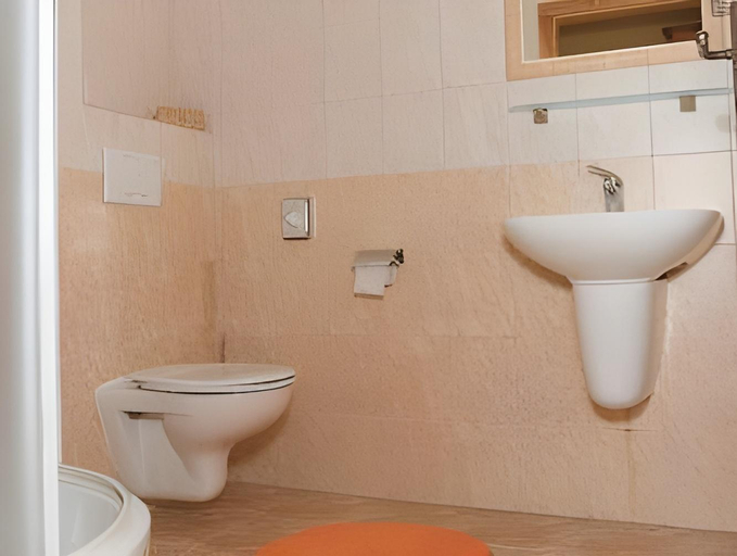 Bathroom 4, Penzion Lampas, Poprad