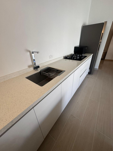 Others 4, Beach Walk Residences