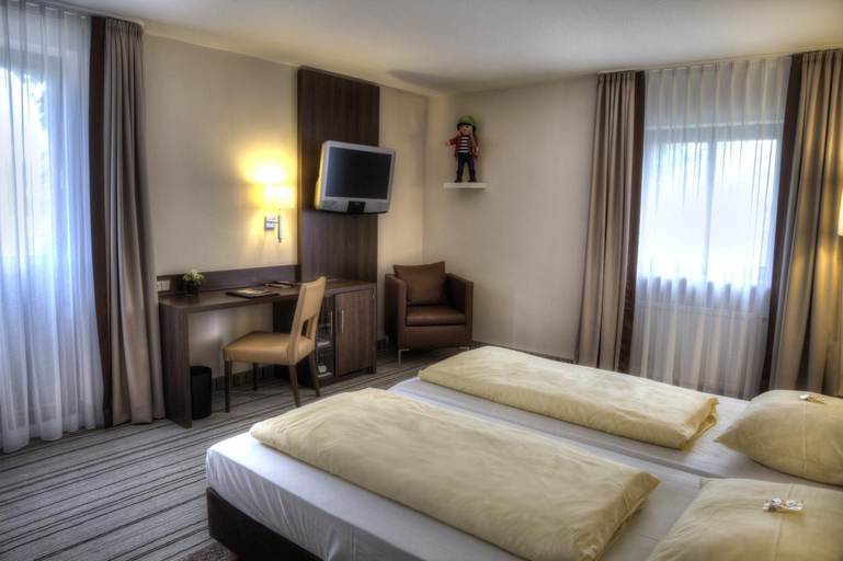 Bedroom 2, Ringhotel Reubel, Fürth
