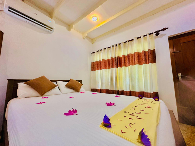 Bedroom 2, Sunkis lagoon Bentota, Bentota