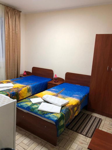 Bedroom 4, Отель Визит, Brovars'kyi