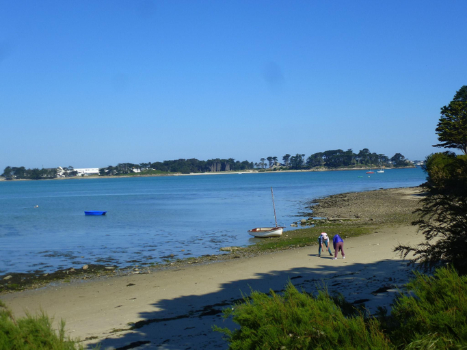 Others 3, Relax with Sea Views Every Morning, Finistère