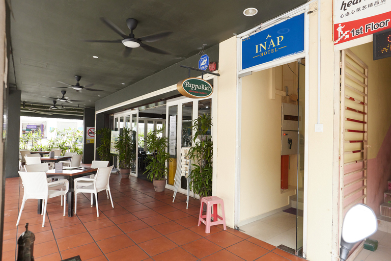 Food & Drinks, 827 Hotel Inap Sri Gombak, Batu Caves