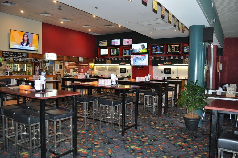Food & Drinks 5, Sundowner Hotel Motel, Caboolture  - East