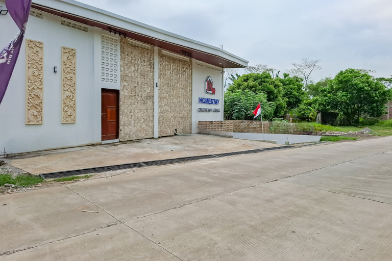 Exterior 4, RedDoorz @ Homestay FN99 Jepara, Jepara