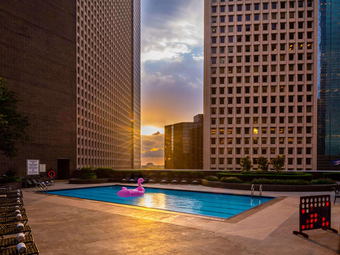 Sport & Beauty 2, Hyatt Regency Houston Downtown, Houston