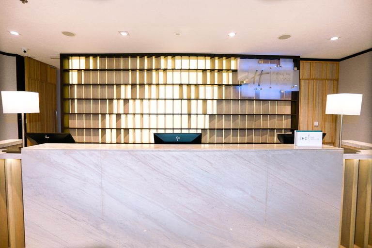 Public Area 2, Holiday Inn Express & Suites BANGKOK CENTRAL PIER by IHG, Bang Rak