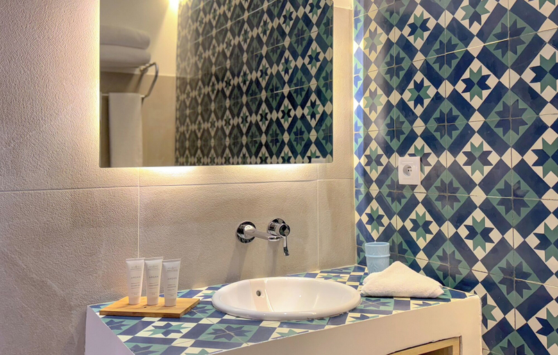 Bathroom, DAR TAHAR, Rabat