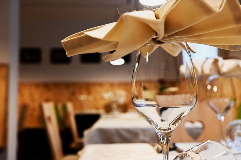 Food & Drinks 5, Naturhotel Haller, Bolzano