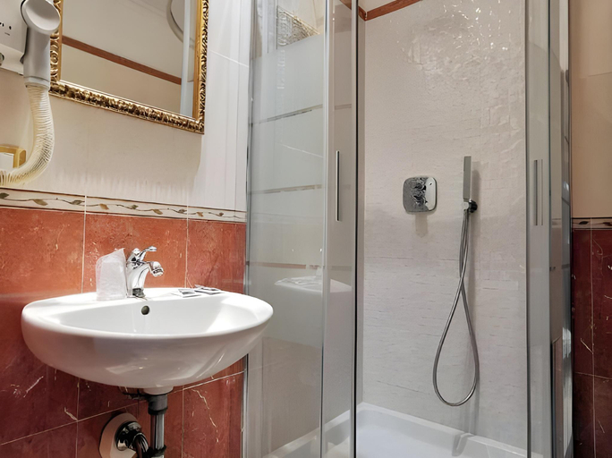 Bathroom 4, Hotel Valentino Palace, Rome