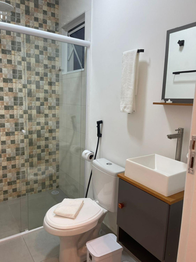 Bathroom, Hotel Rosa da Ilha Guaruja - Piscina Aquecida, Guarujá