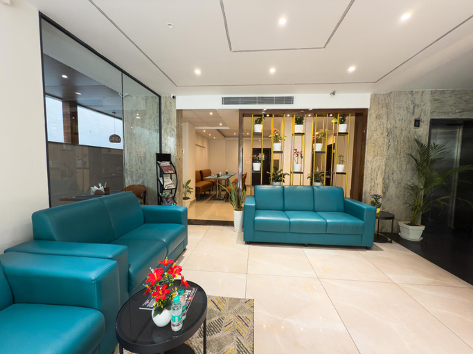 Public Area 2, Hotel Landridge - Hitech City Hyderabad, Hyderabad