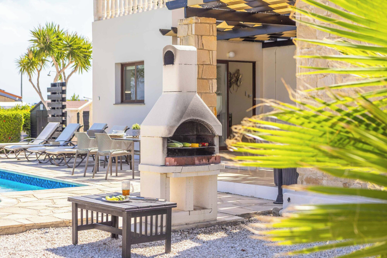 Exterior & Views 2, Villa Cleco