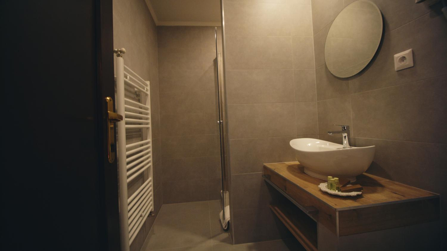 Bathroom 4, Hotel Aqua Eger, Eger