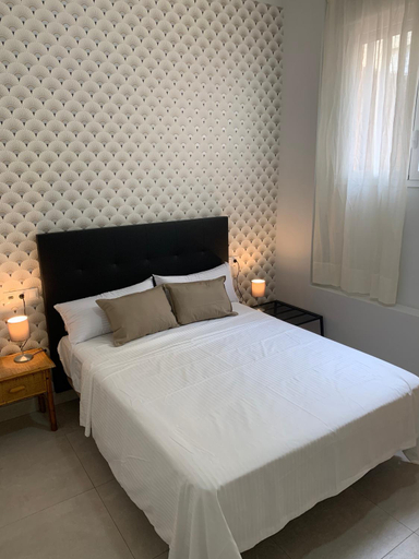 5, Apartamento Triana Moderno, Sevilla