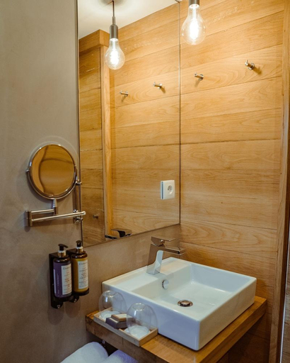Bathroom 5, Quinta do Pedregal Hotel & Spa, Vila Nova de Gaia