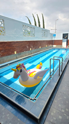 Sport & Beauty, Villa Ahsan, Malang