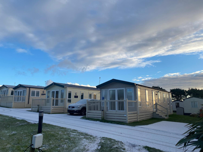 Exterior & Views 1, Seaview Holiday Park, Cornwall