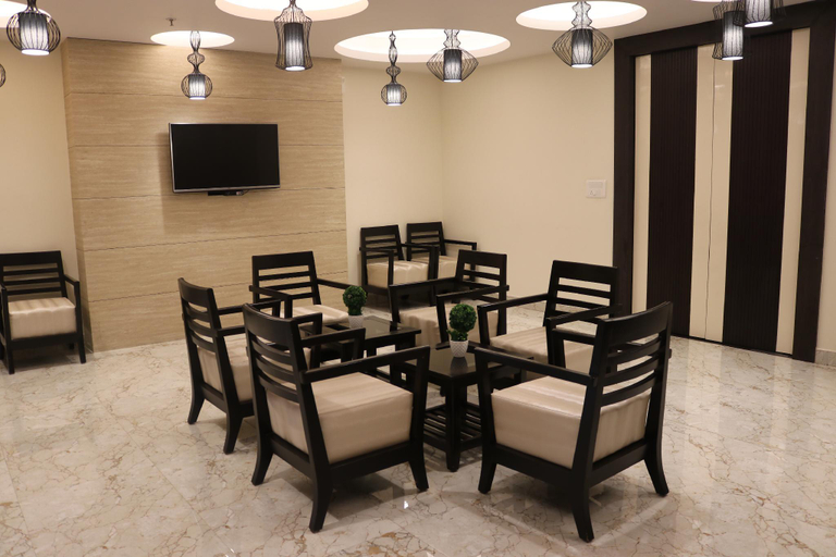Food & Drinks 2, Hotel Solitaire, Lucknow