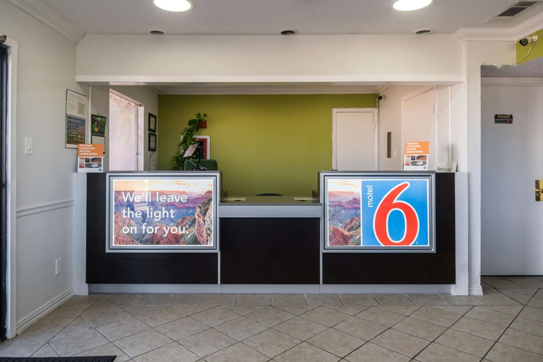 Public Area 3, Motel 6 Irving, TX - Loop 12, Irving