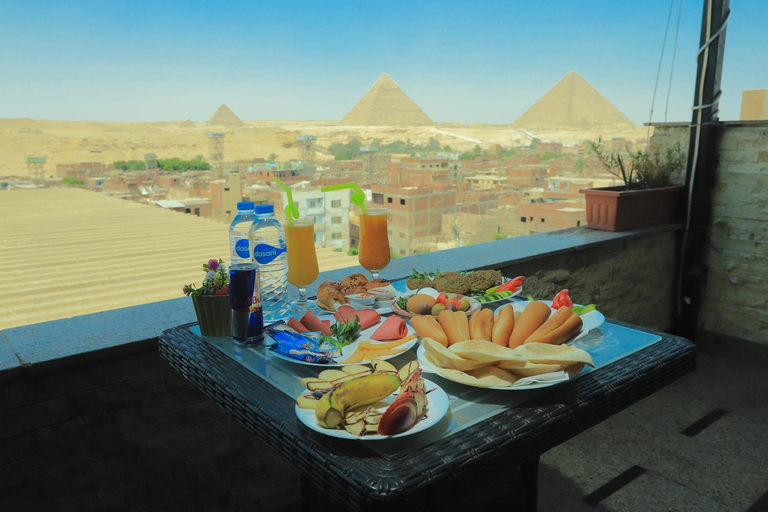 Food & Drinks 3, King Khafren Pyramids View, Al-Ahram