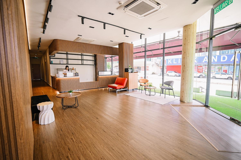 Public Area 2, Swing & Pillows @ Kota Warisan, Sepang【Early Check In & Late Check Out Available】, Sepang