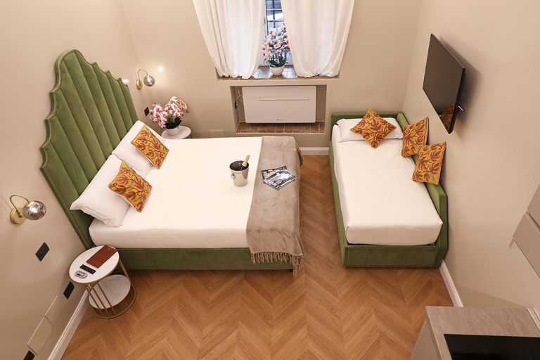 Bedroom 2, Amica Roma Guest House, Roma