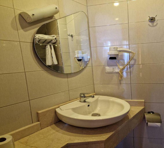 Bathroom 5, Azak Hotel, Alanya
