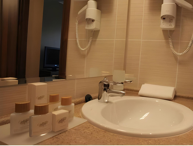 Bathroom 2, Spa Hotel Calista, Stara Zagora