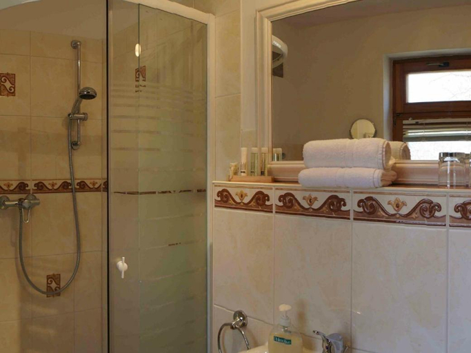 Bathroom 4, Hotel Villa Herzog, Dresden