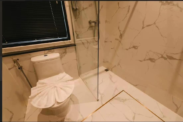 Bathroom 4, Carrara Hotel Hatyai, Hat Yai