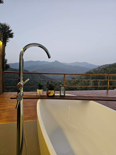 Sport & Beauty 2, PHULAYYA CHIANGMAI - Luxury Dome, Mae Taeng