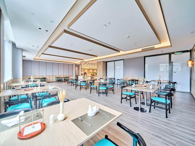 Food & Drinks 2, Country Inn & Suites by Radisson Xi'an Bell Tower Ming City Wall, Xi'an