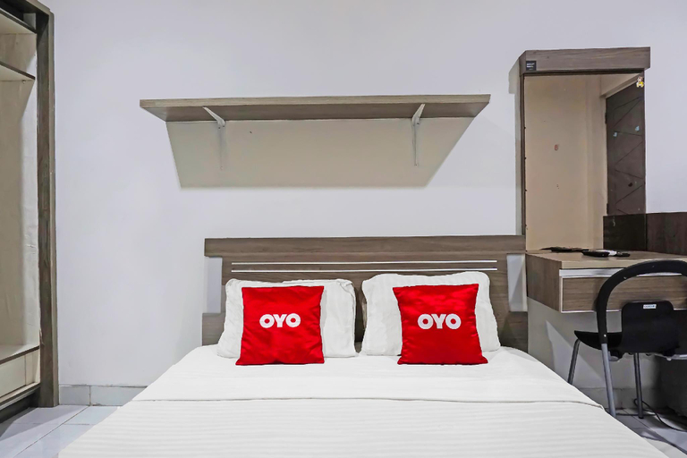 Bedroom, OYO 91889 Kramat Residence, Central Jakarta