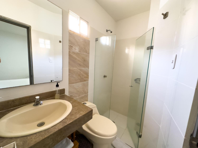 Bathroom 4, Hotel Zamay Gaira, Santa Marta (Dist. Esp.)