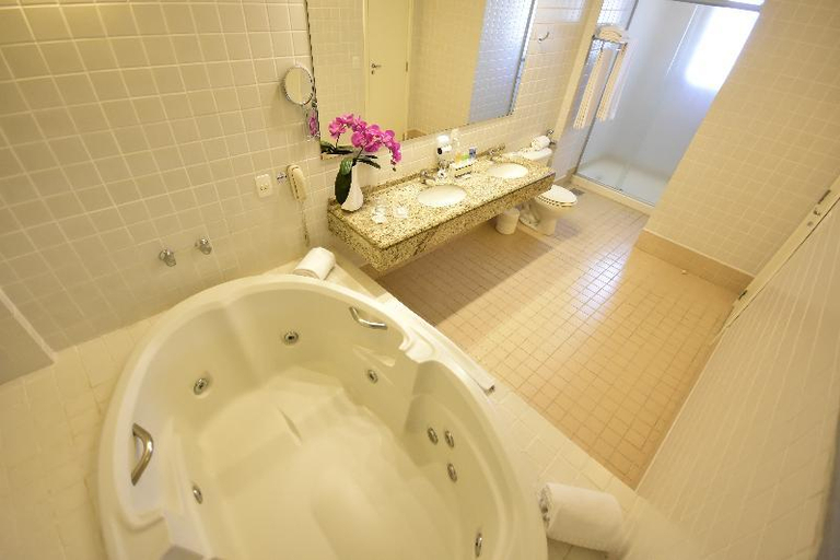 Bathroom 4, Central Park Hotel by Bourbon, Cascavel