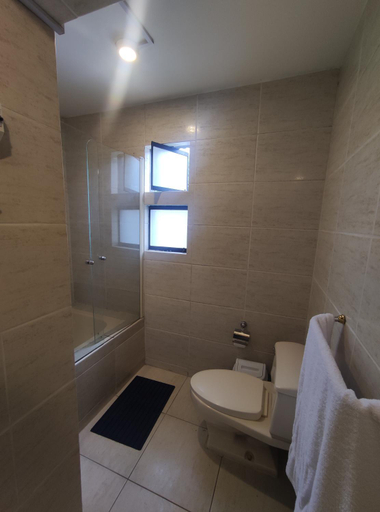 Bathroom 5, Inti Llaqta Hotel & Suites, Lima