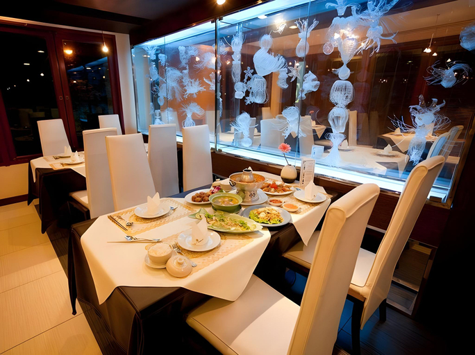 Food & Drinks 5, The Residence Airport & Spa, Prawet