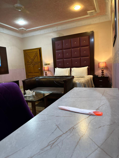 Bedroom 4, Hotel Seven 7, Karachi
