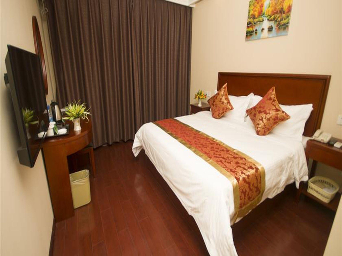 Bedroom 3, GreenTree Inn Nanjing Software Valley DaDingFang Express Hotel, Nanjing